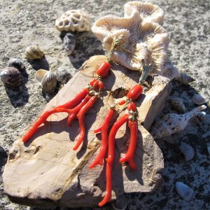 Orecchini corallo e oro ”RAMETTI” – orecchini corallo rosso – orecchini oro e corallo –