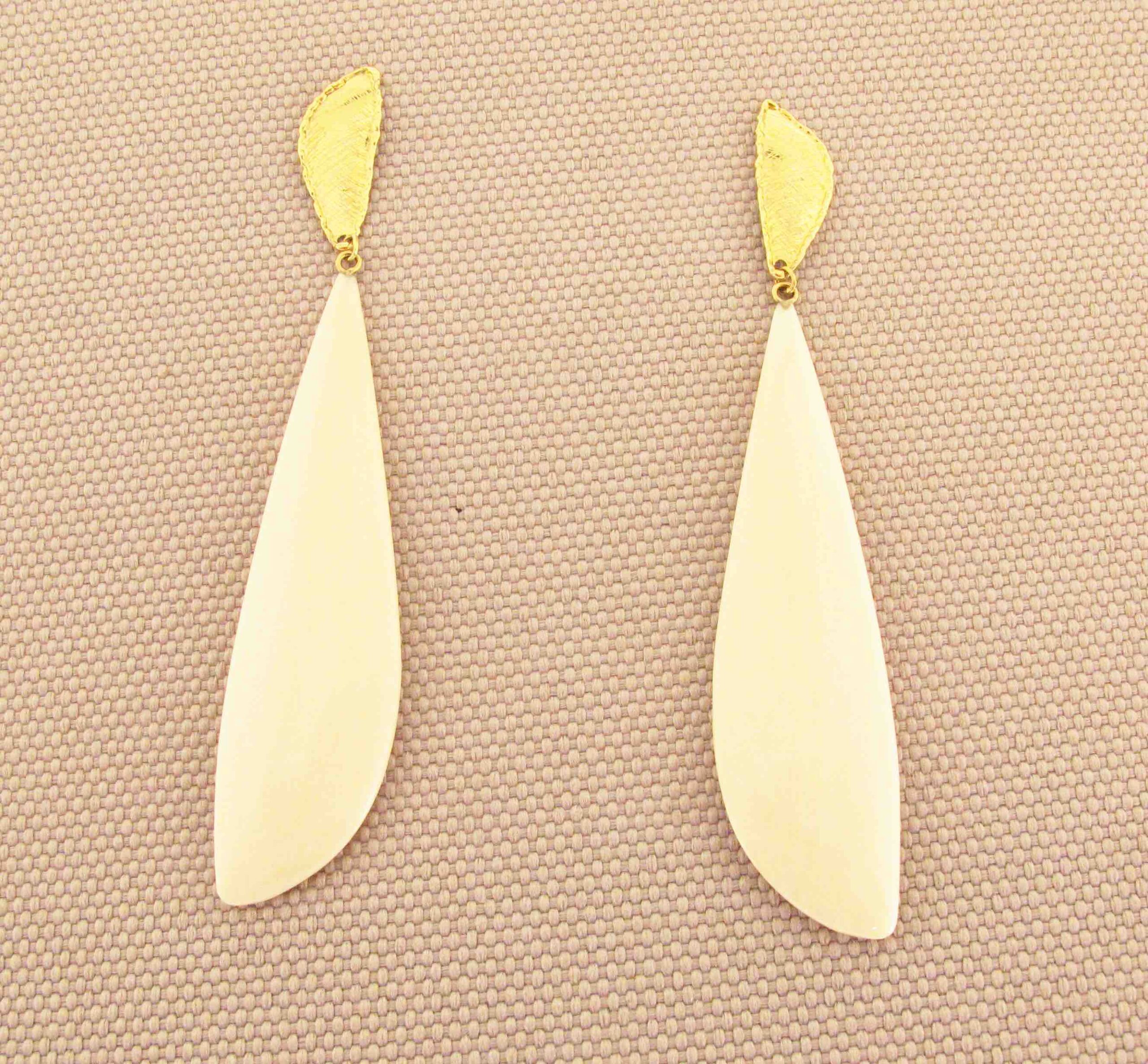 Ivory earrings collection 