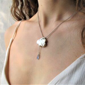 Collana ”NUVOLA MANGA” Argento – nuvola in vera perla e labradorite – gioielli poetici- gioielli anime